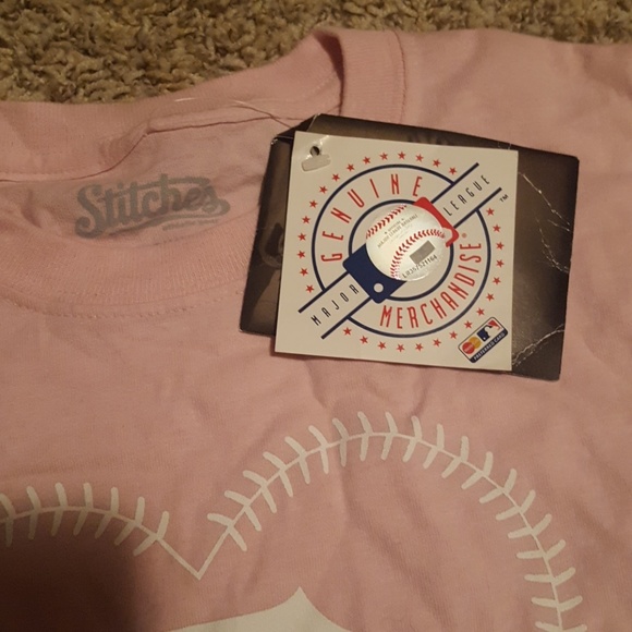 Breast cancer awareness pirates shirt - Picture 2 of 3